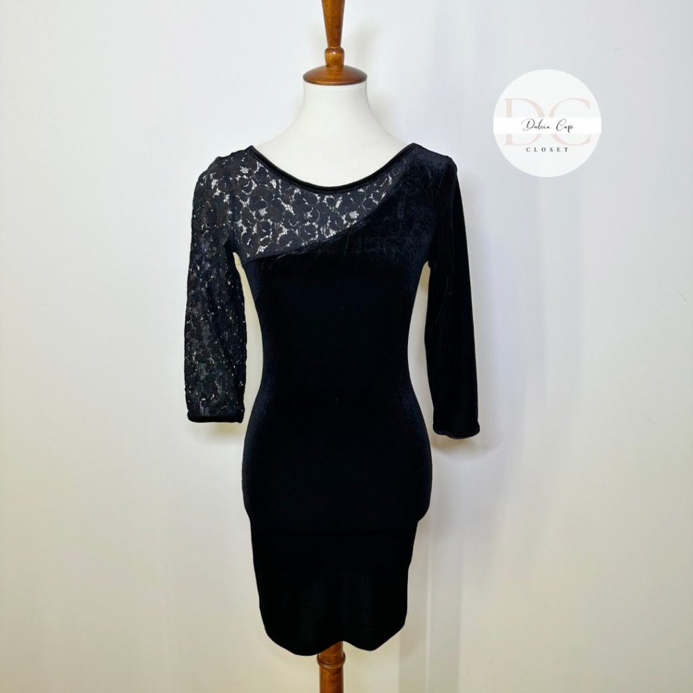 NWOT SFERA COLLECTION Black Velvet Lace Midi Dress Size Small